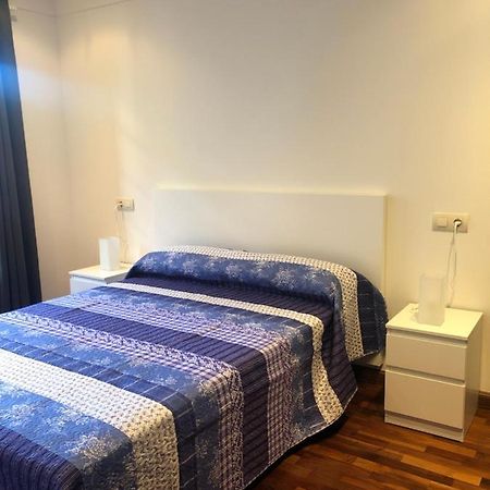 דירות אבילס Apartamento Galiana II מראה חיצוני תמונה